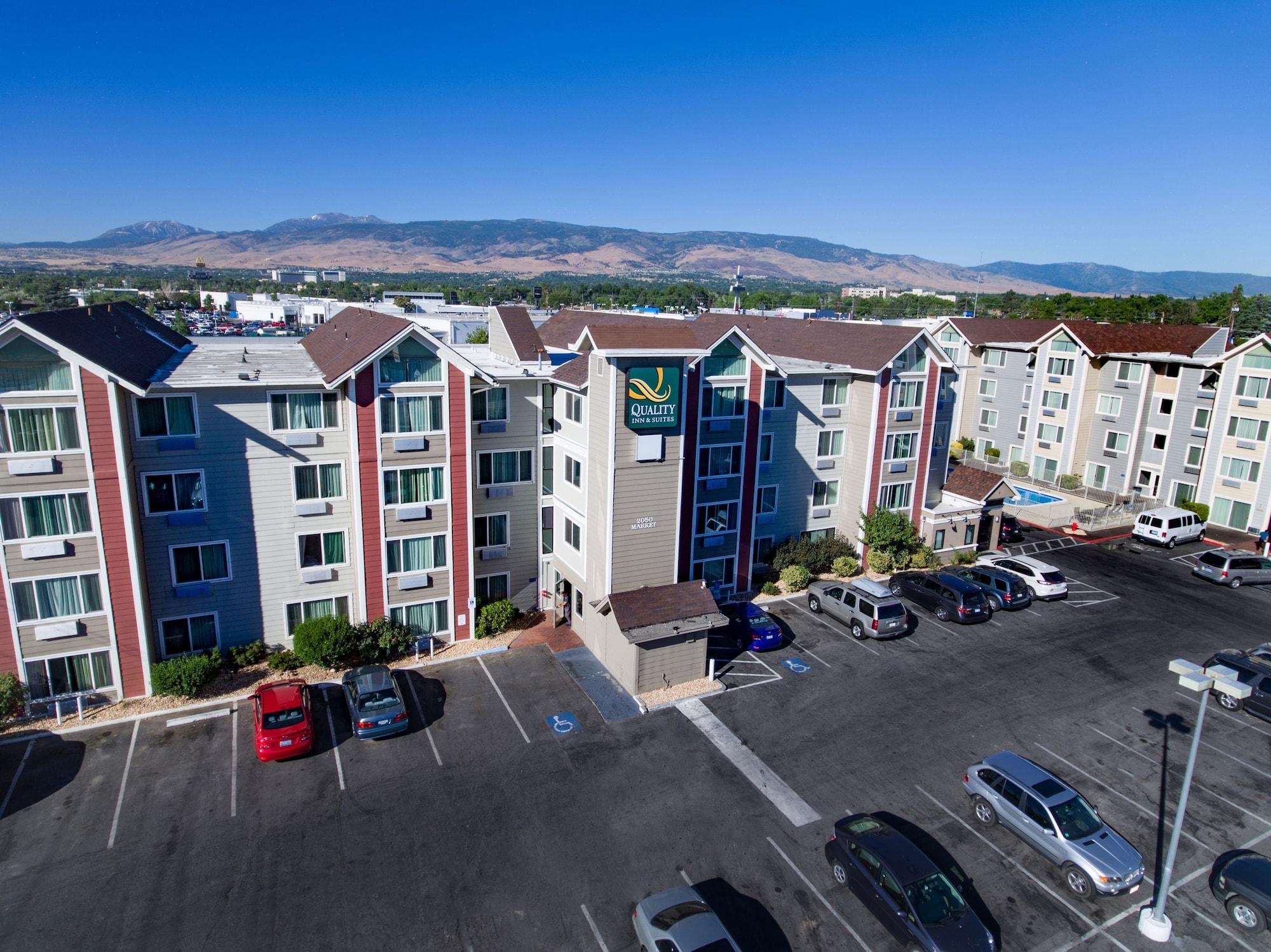 Quality Inn & Suites Reno Airport Exterior foto